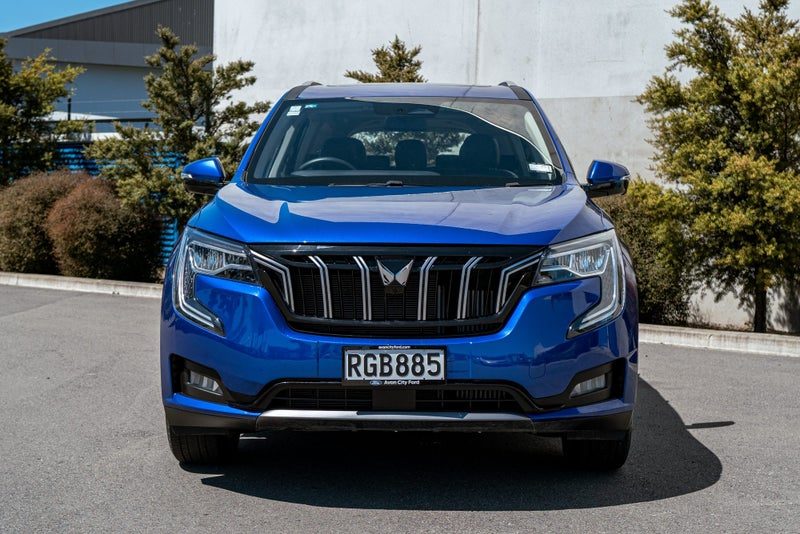 2025 Mahindra XUV700 AX7L, photo 3