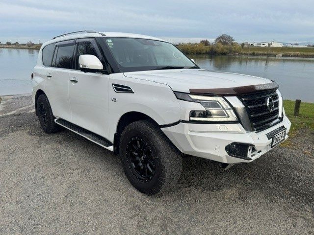 2021 Nissan Patrol Ti-L, main photo