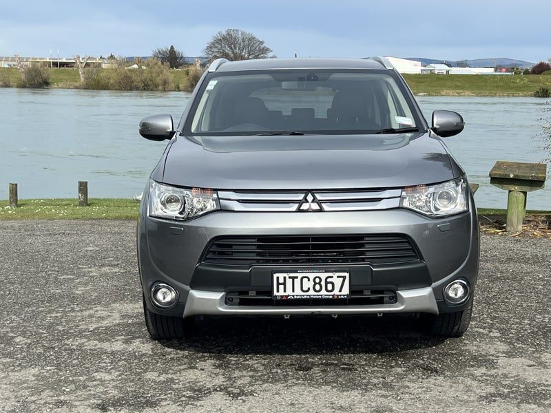 2014 Mitsubishi Outlander XLS 2.4P 4WD, photo 2