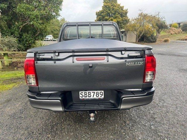 2016 Toyota Hilux S Td Dc, photo 3