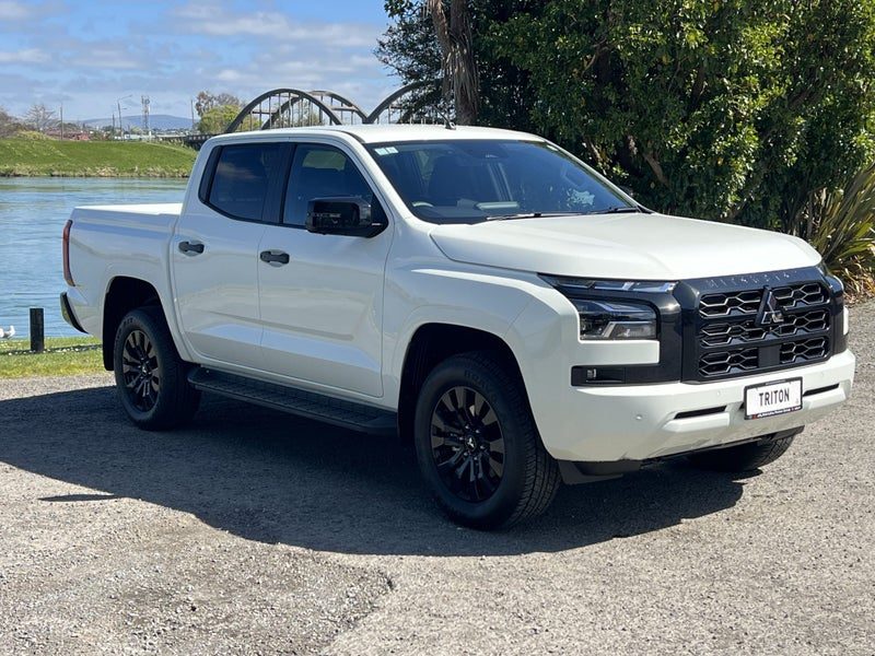 2026 Mitsubishi Triton DC GLXR 4WD 6AT, main photo