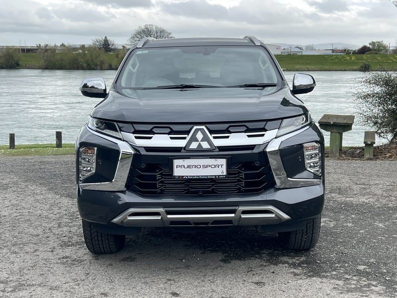 2026 Mitsubishi Pajero Sport VRX, photo 2