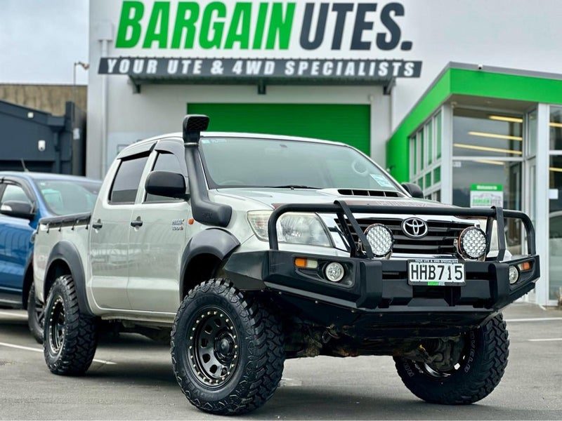 2014 Toyota Hilux 4WD 3.0TD DC UTE 5M, photo 2