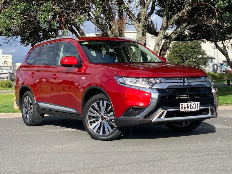 2022 Mitsubishi Outlander LS 2.4L Petrol 7 Seater
