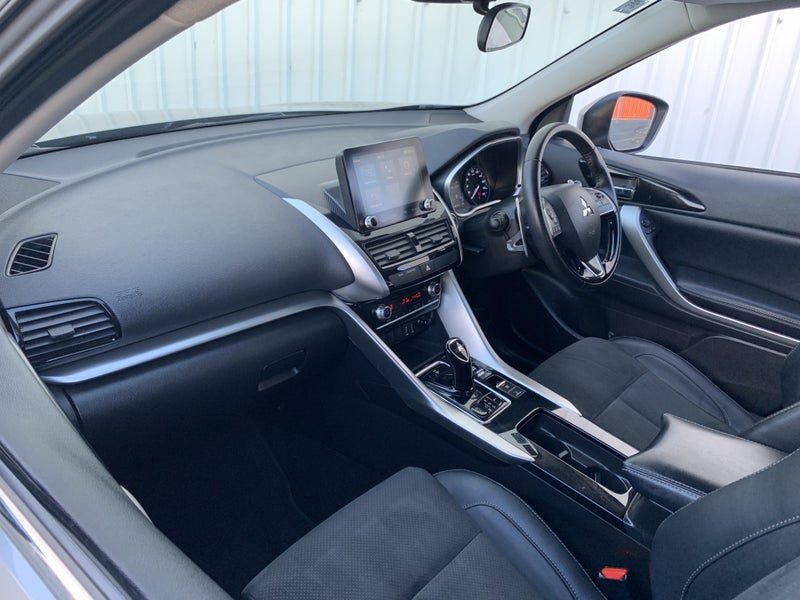 2023 Mitsubishi Eclipse Cross XLS PHEV Hybrid 4WD, photo 3