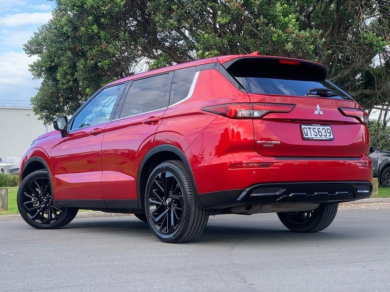 2024 Mitsubishi Outlander Sport 7 Seater, photo 2