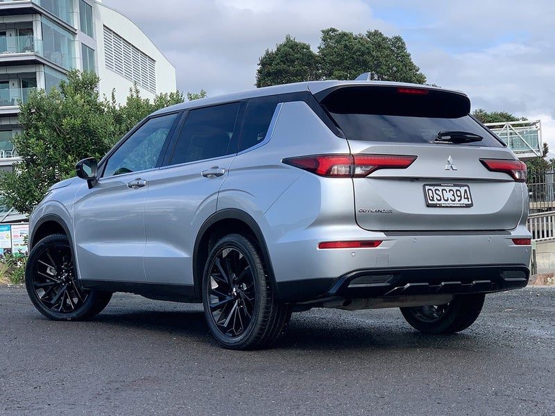 2024 Mitsubishi Outlander Sport 7 Seater, photo 2