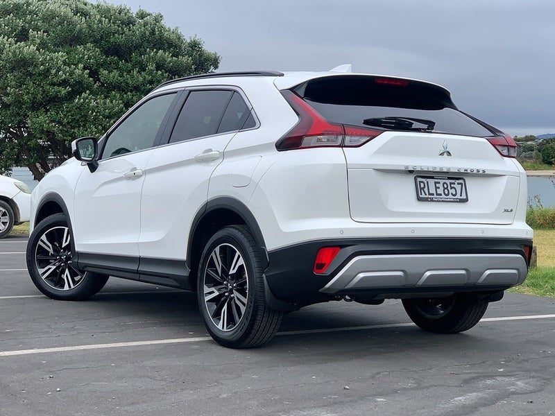 2025 Mitsubishi Eclipse Cross XLS, photo 2
