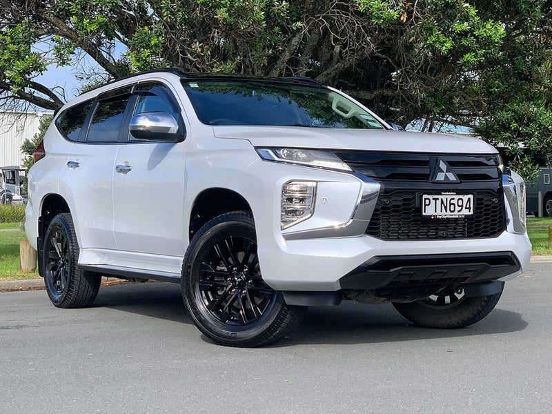 2023 Mitsubishi Pajero Sport VRX 7 Seater