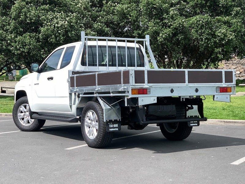 2026 Mitsubishi Triton GLX Club Cab 4WD Flat Deck, photo 2