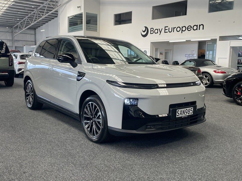 2026 Leapmotor B10 Design, photo 2