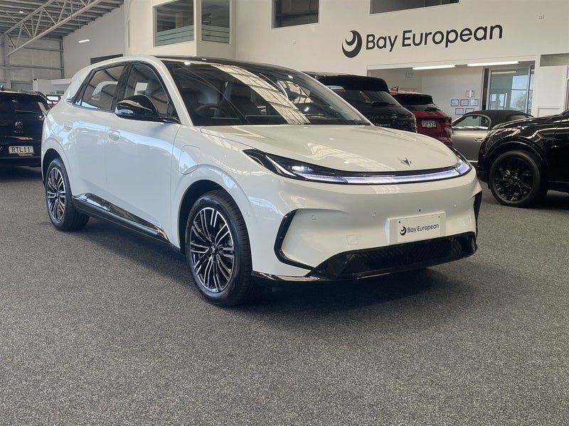 2026 Arcfox T1 Premium 42Kwh Electric Vehicle, photo 2