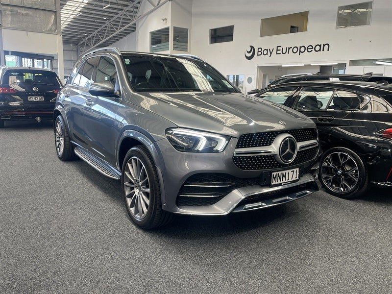 2019 Mercedes-Benz GLE 300 d AMG Line 4Matic, photo 2