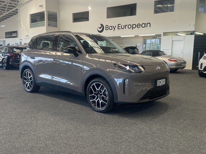 2026 Leapmotor B03X Design 53kWh Battery Electric