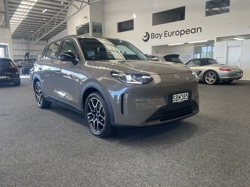 2026 Leapmotor B03X Design 53kWh Battery Electric, photo 2