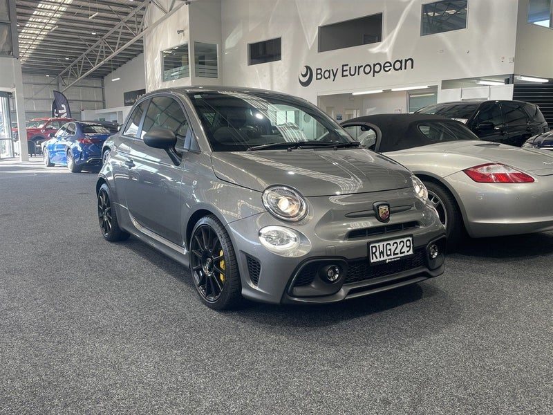 2024 Fiat Abarth 695 Competizone 1.4L Turbo, photo 2