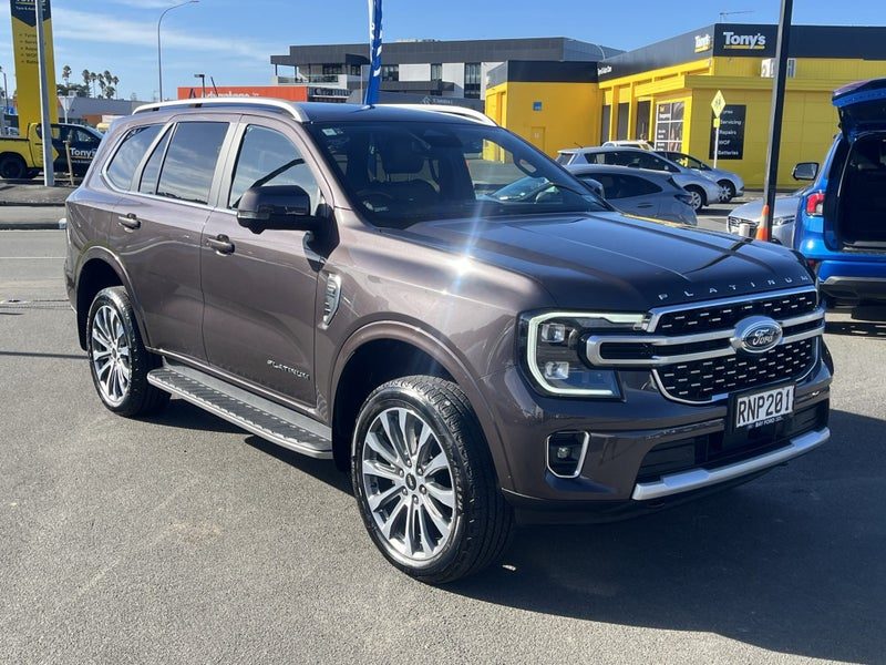 2025 Ford Everest Platinum 3.0D V6 4WD, photo 2