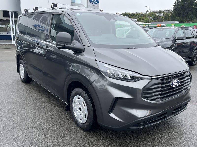 2026 Ford Transit Custom 320 SWB 2.0D, photo 2
