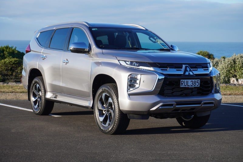 2026 Mitsubishi Pajero Sport VRX 4x4 auto