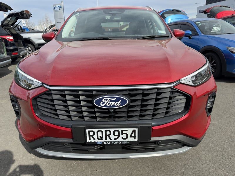 2026 Ford Escape Titanium 2.5L FHEV SUV Auto, photo 2