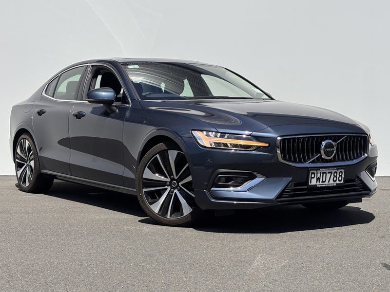 2023 Volvo S60 B5 AWD Ultimate Bright, main photo