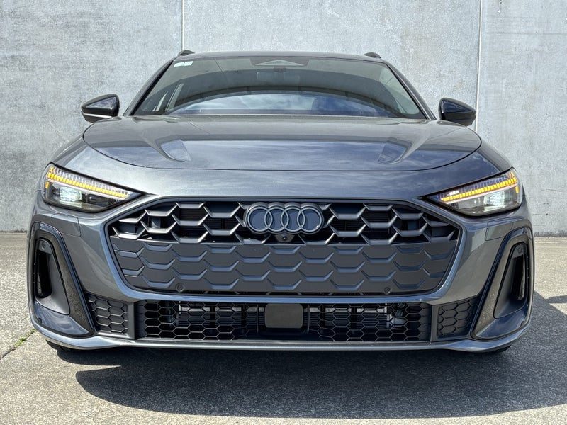 2026 Audi A5 E-Hybrid PHEV Quattro Avant, photo 3