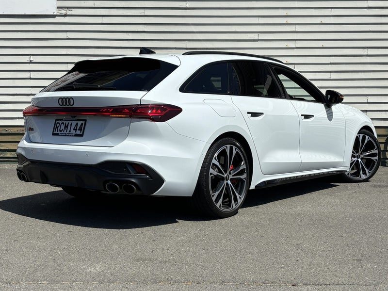 2025 Audi S5 Avant TFSI, photo 2