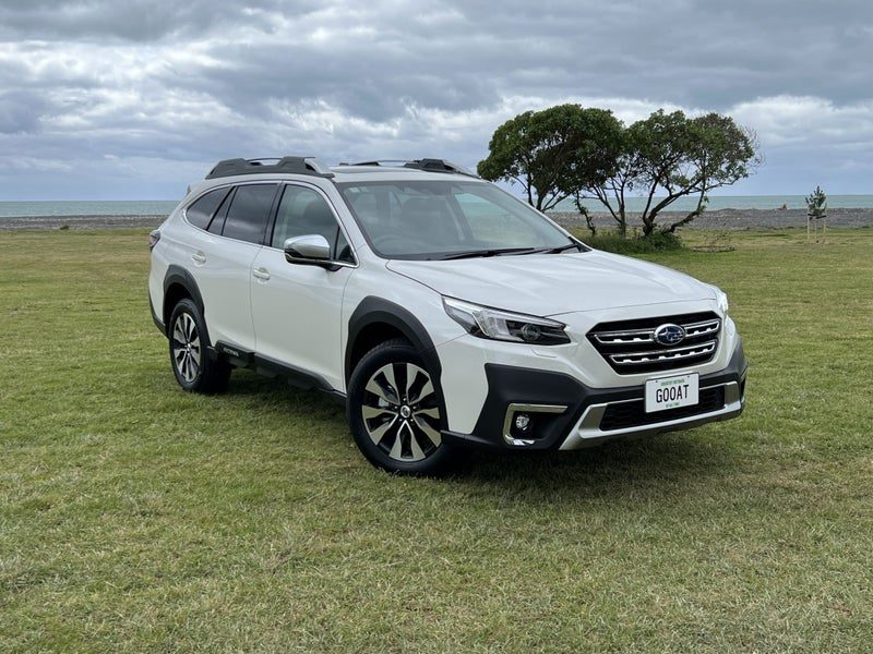 2026 Subaru Outback Touring 2.5P/4Wd, main photo
