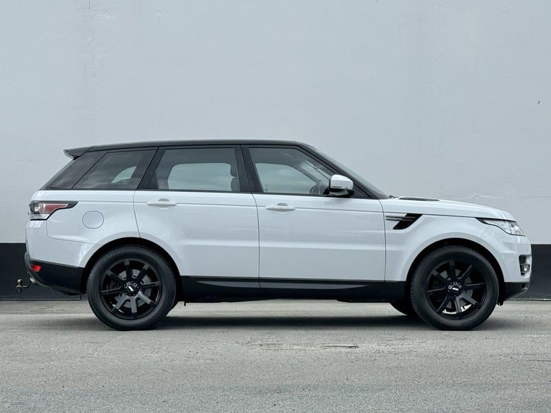 2014 Land Rover Range Rover Sport SE, photo 3