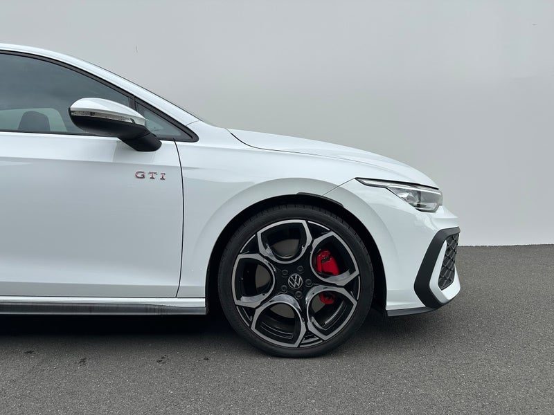 2025 Volkswagen Golf Gti 2.0Pt/7At, photo 3