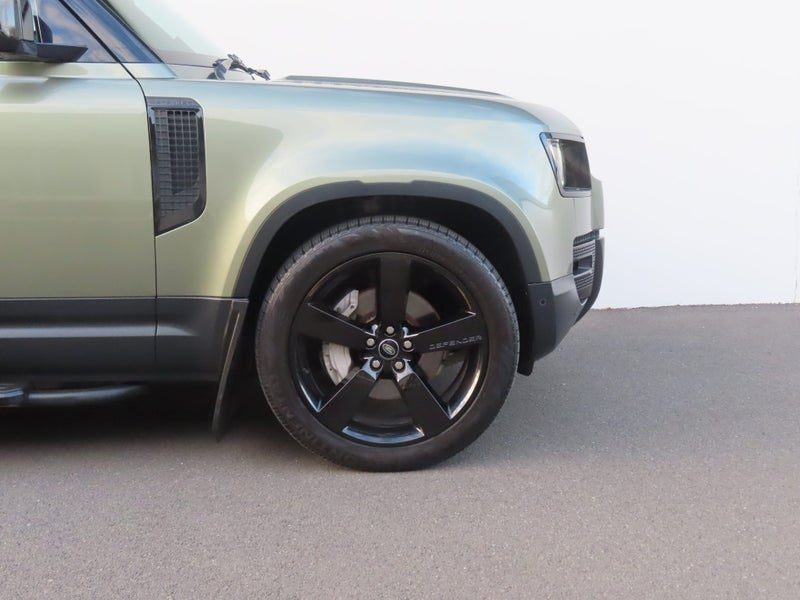 2023 Land Rover Defender 130 D300 Hse 3.0dt, photo 3