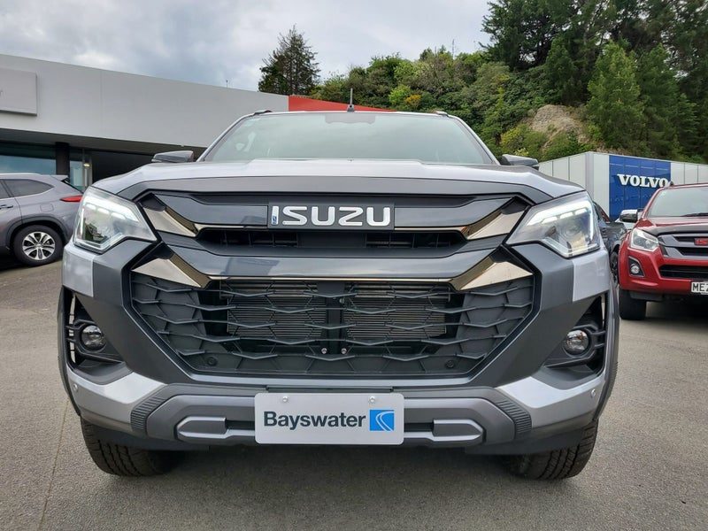 2026 Isuzu D-Max X-Terrain 3.0 Diesel D/Cab 4WD, photo 3