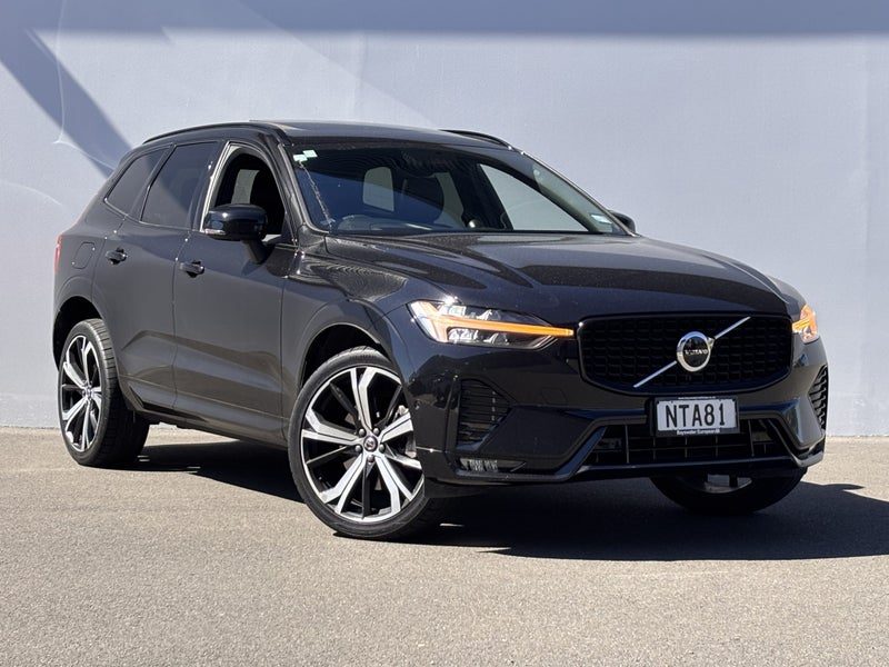 2021 Volvo XC60 B6 AWD Ultimate Dark (R-Design)