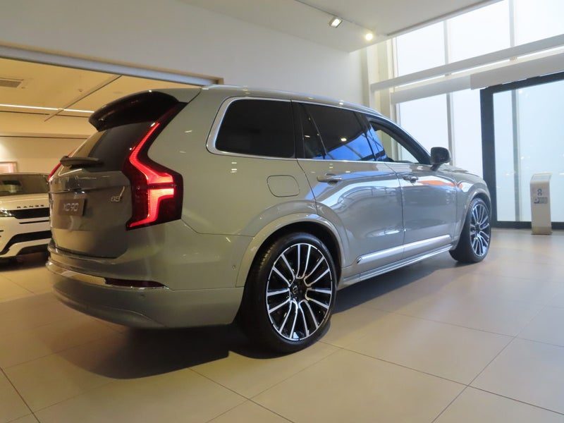 2026 Volvo XC90 B5 AWD Ultra Bright, photo 3