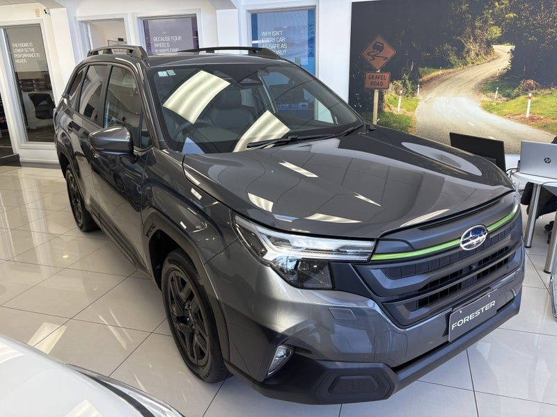2026 Subaru Forester 2.5 Awd Spo, main photo