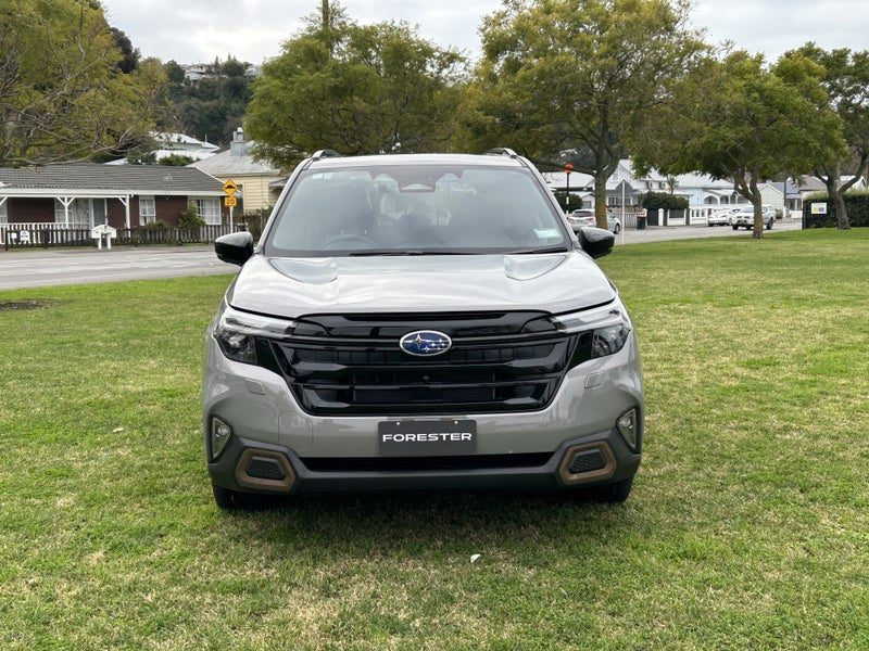 2025 Subaru Forester Hybrid Sport All Wheel Drive, photo 2