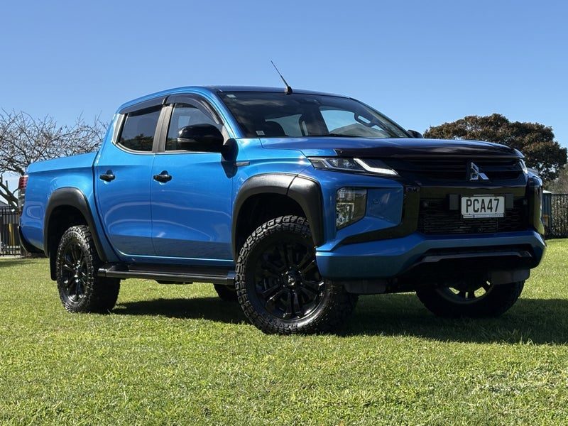 2022 Mitsubishi Triton Dc Glsb 4Wd 6At 2.4D