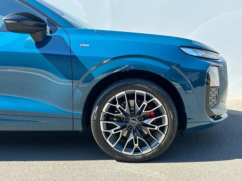 2026 Audi Q3 Tfsi 195Kw 2.0Pt/Awd, photo 3