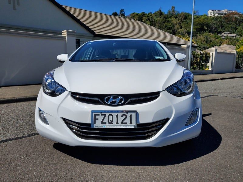 2011 Hyundai Elantra 1.8 Elite 6 Spd Auto, photo 2