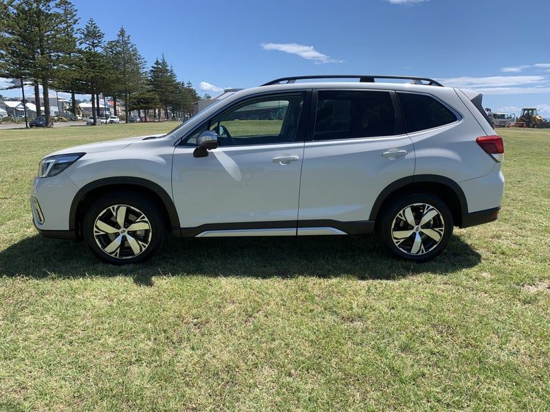 2019 Subaru Forester Premium 2.5, photo 2