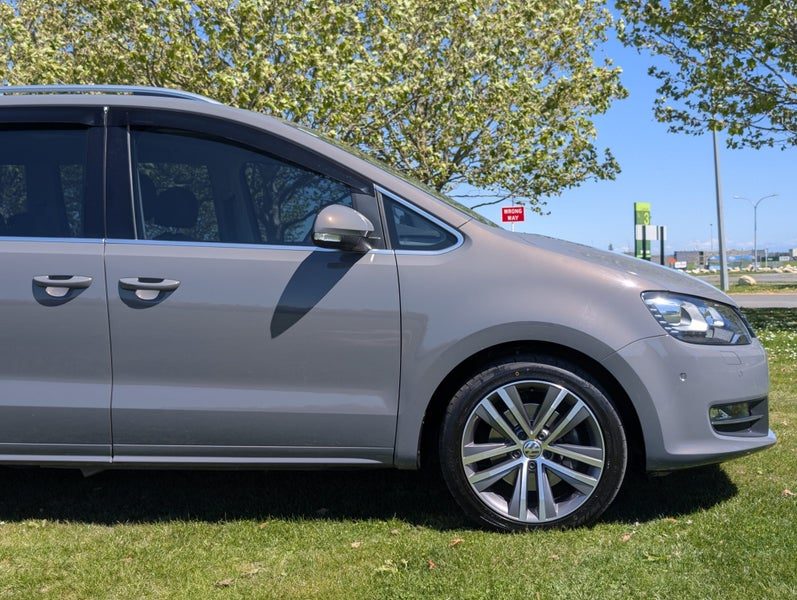 2022 Volkswagen Sharan Highline 162Kw, photo 2