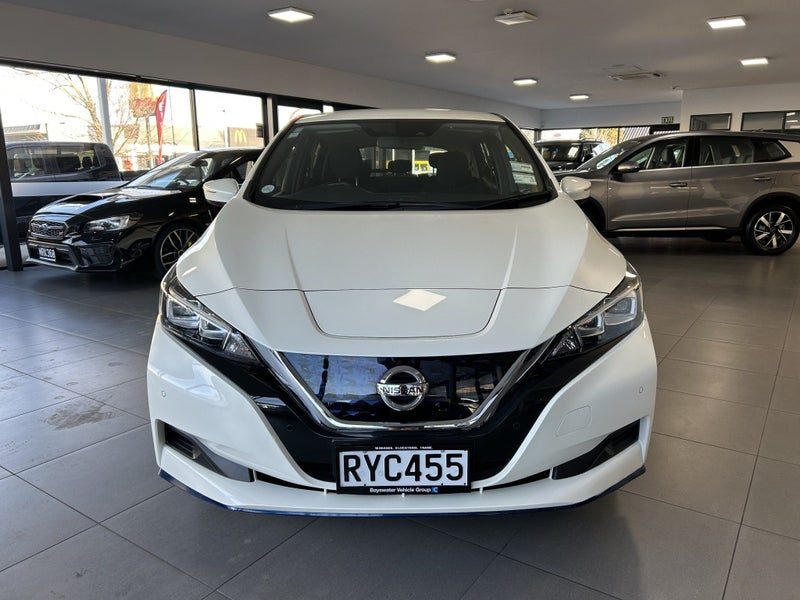 2020 Nissan Leaf 62KW, photo 2