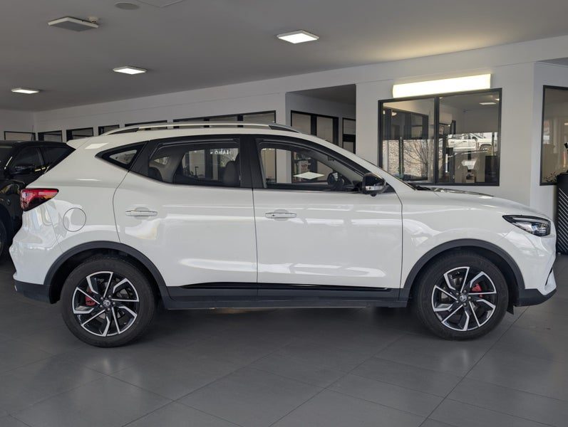 2024 MG ZS T Essence 1.3Pt/6At, photo 2