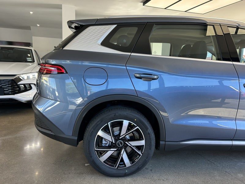 2026 BYD Sealion 5 Premium Phev Suv, photo 3