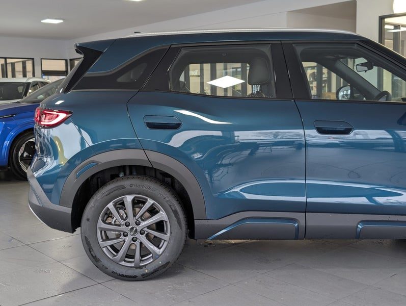 2026 BYD ATTO 2 Dm-I Premium Phev, photo 3