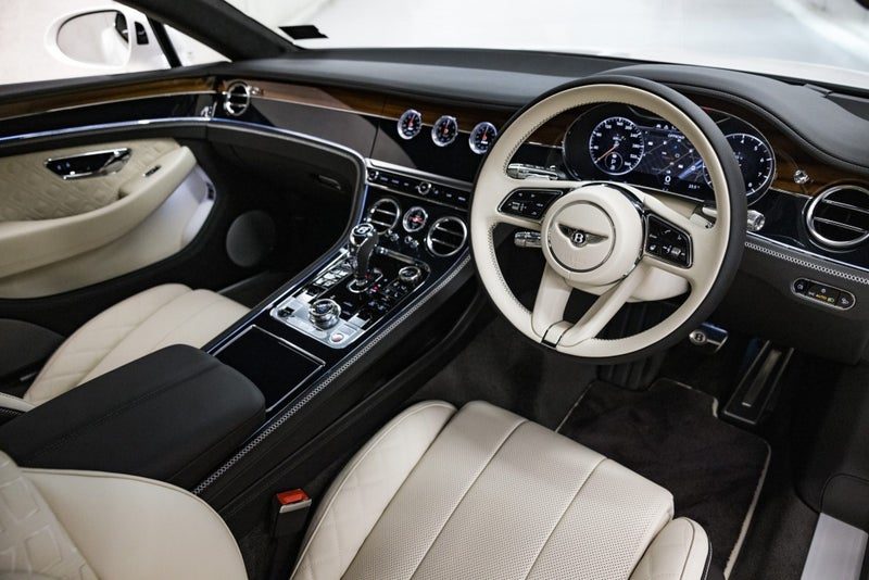 2022 Bentley Continental GT V8, photo 2