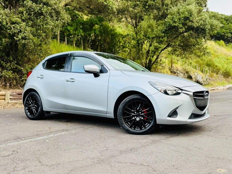 2017 Mazda Demio 13 S, main photo
