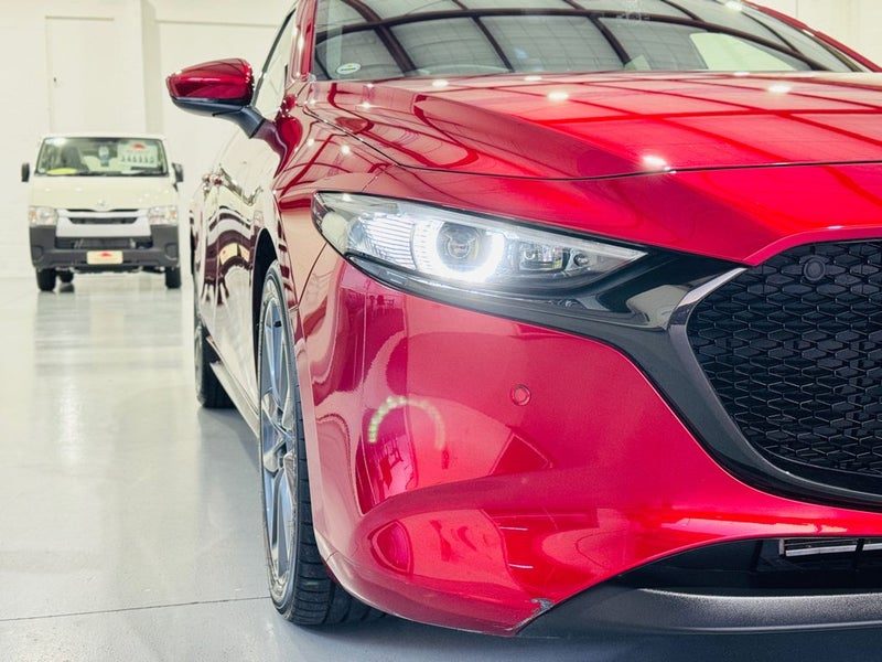 2019 Mazda 3 Limited, photo 3