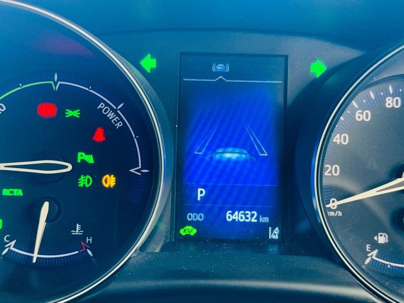 2017 Toyota C-HR Limited, photo 2