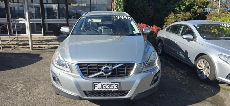 2010 Volvo XC60 3.0 T6 5DR 6SP A SUV, photo 2